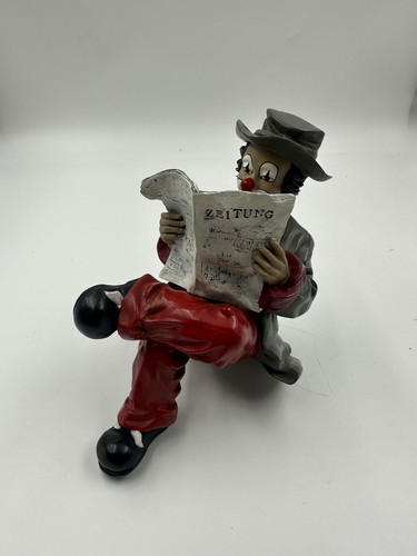 Gilde clown zeitungsleser - clown,