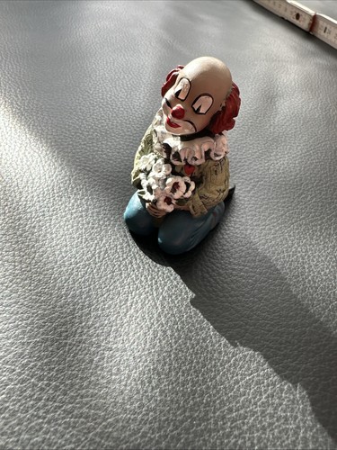 Gilde clown kniend mit - gilde,