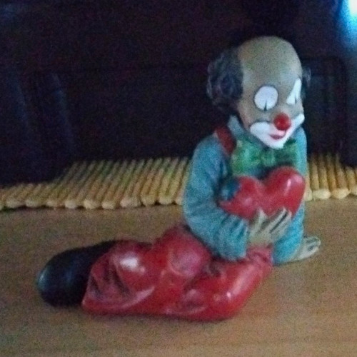 Gilde clown sitzend rot blau - gilde, rot/blau