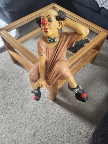 Sehr schöner clown sitzend - sitzend, ca